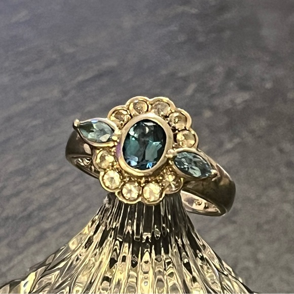 Vintage Sterling Silver 925 Blue Topaz And Cz Floral Ring Size 12 - Picture 13 of 16